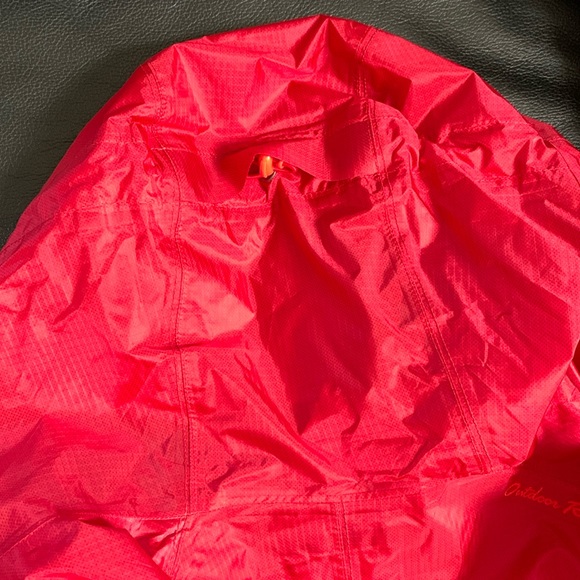 Outdoor Research Rain Jacket, Size S - Picture 8 of 13